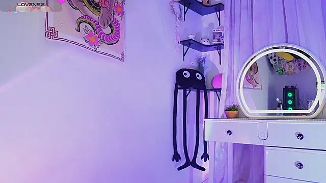 _nanaleon_ – Live XXX-chat