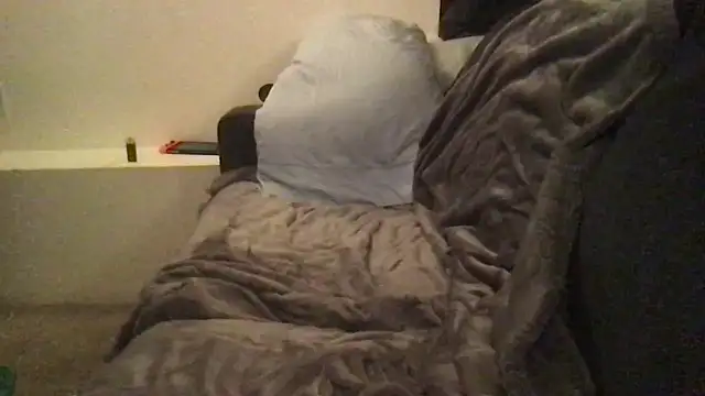 BigDickRickyB69 Show in webcam