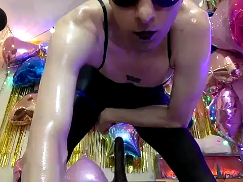 Show modela HandsomeAlfie na web-kameri