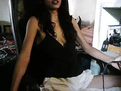 exude_diya: онлайн-секс-чат