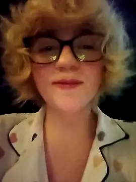 mcjbgfhgjhiiilllufjyf 即時 XXX 聊天