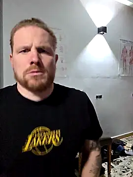 kylie_blck élő XXX-chatje