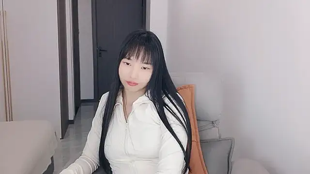 Lisa-3333 live XXX chat