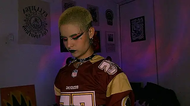 alex_one888 即時 XXX 聊天