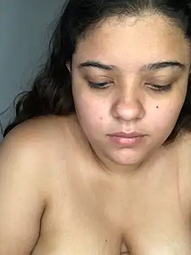 luisahot_9727 现场XXX聊天