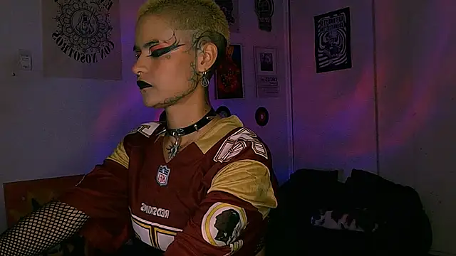 alex_one888 élő XXX-chatje