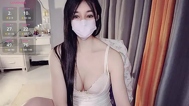 NolanMia 网络视讯表演