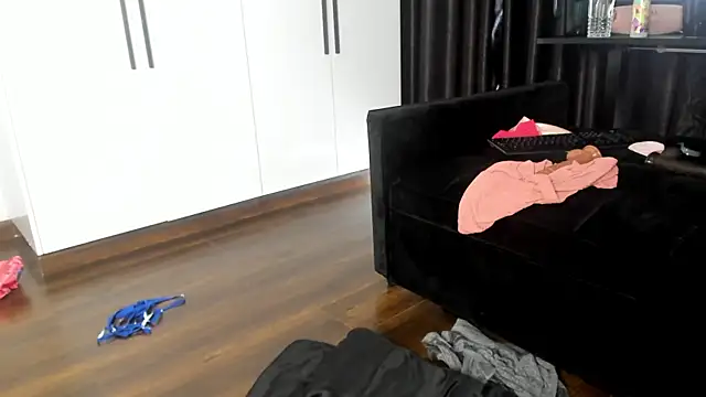 naughty_bigassn Webbikameraesitys