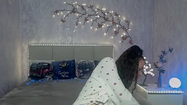 Chatroom XXX en direct de KaraCriegs