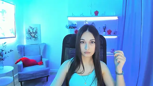 ElviraWesdety Show in webcam