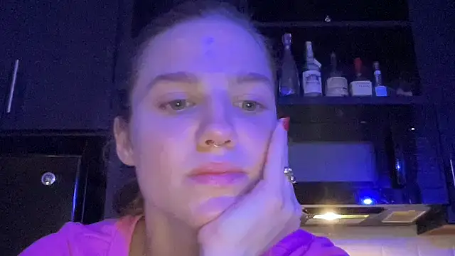 Chatroom XXX en direct de sweetceeme