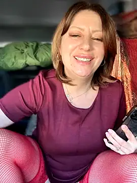 Milena-MilfaXXX 即時 XXX 聊天