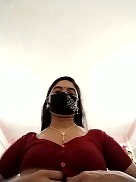 Puja-Rane 即時 XXX 聊天