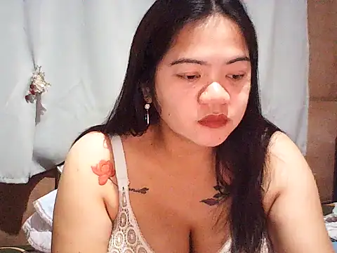 PreggyHotBigBoobs' Live XXX Chat