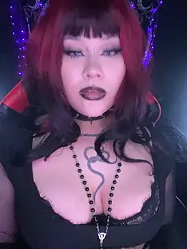 Chatroom XXX en direct de CUTEH0MICIDE