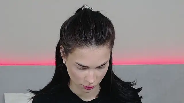 Chatroom XXX en direct de RachaelMils