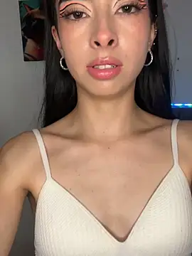 Chatroom XXX en direct de junorise23