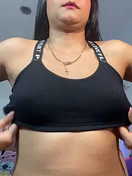 shagi_ 即時 XXX 聊天