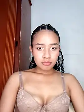 Chatroom XXX en direct de Aurora_fantasyPink