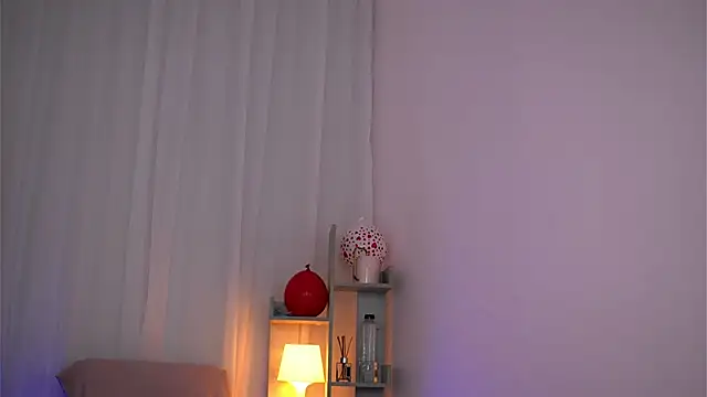 Miky_Lust 现场XXX聊天