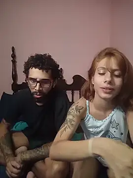 Webkamerová show casal_atrevido