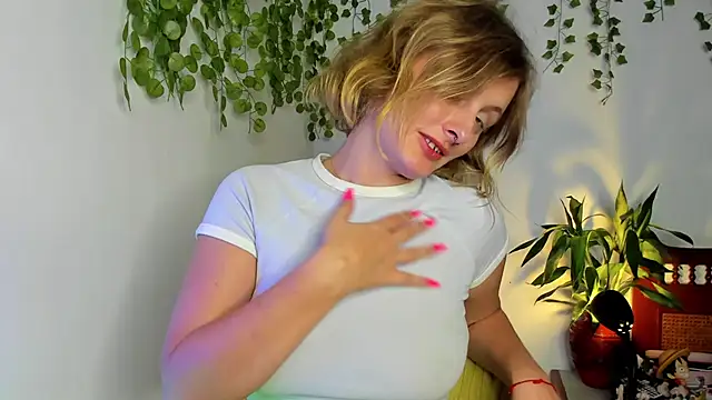 Ariana_Spring – Naživo XXX chat