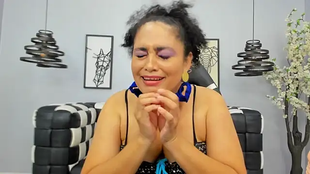 Chatroom XXX en direct de Bianca_Millf