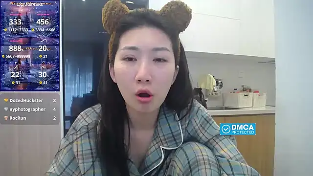 Chatroom XXX en direct de Asiagirll