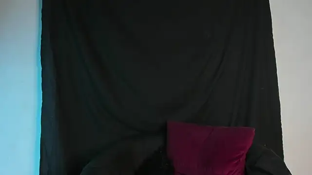 Chatroom XXX en direct de Britney_Rose