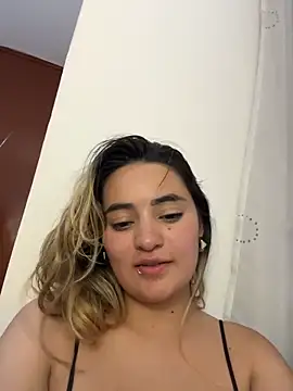 Antonella_Julieta Live XXX-chat