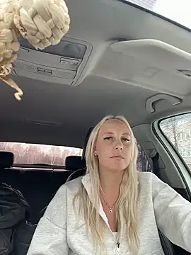 MerlinDaven Live XXX chat