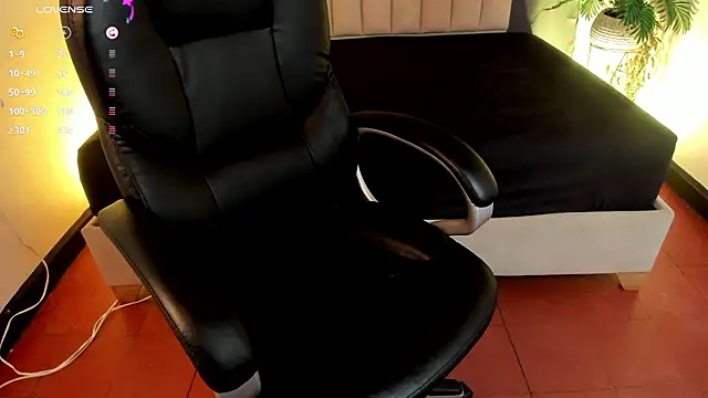 Latifa_ali's Live XXX Chat