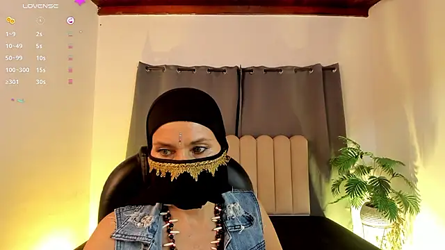 Latifa_aliのライブXXXチャット