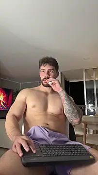 Valenthino_Salvatore's Webcam Show