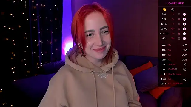 deboramoore: διαδικτυακό σόου στην κάμερα