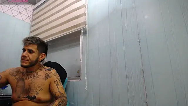 Sembang XXX Secara Langsung allison_max_tattoo