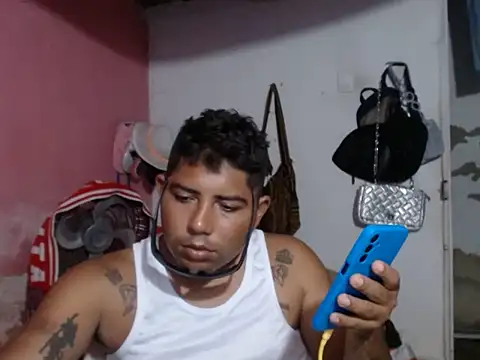 master_juju1924 Live XXX-Chat