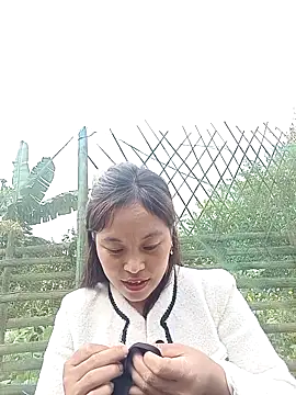 Czat XXX na żywo – Alice-567