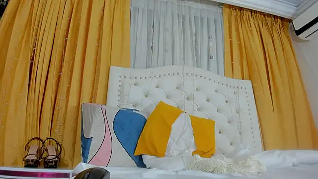 Melisa_Ebony's Webcam Show