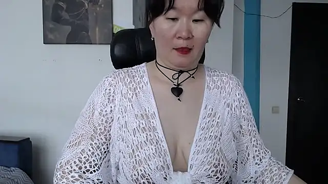 Czat XXX na żywo – Akira_xx