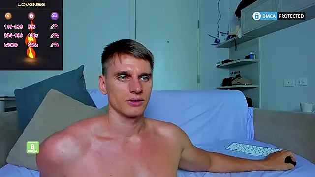 ricky_bolt 即時 XXX 聊天