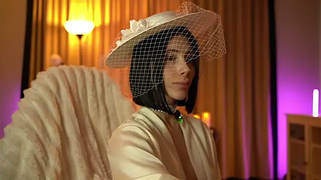 دردشة Your_Nicolett الجنسية المباشرة