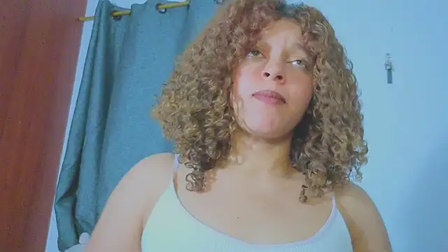 Chatroom XXX en direct de Ada_gales_