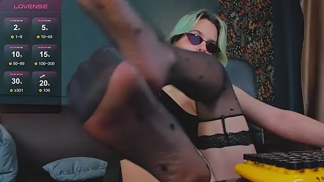 LiraBelle's Live XXX Chat