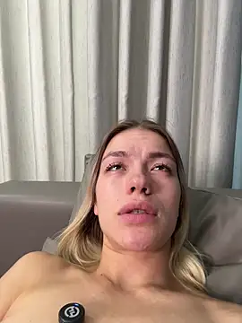 -Sexy_Barbie-: онлайн-секс-чат