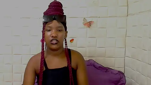 دردشة EroticSexyPrada الجنسية المباشرة