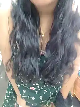 SMILEY_teluguu Adlı Modelin Canlı XXX Sohbeti