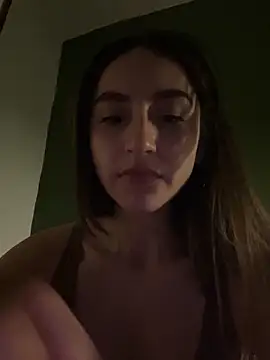 دردشة Lovinggirl_ الجنسية المباشرة