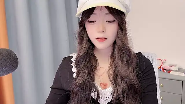 smalldaisy Adlı Modelin Canlı XXX Sohbeti