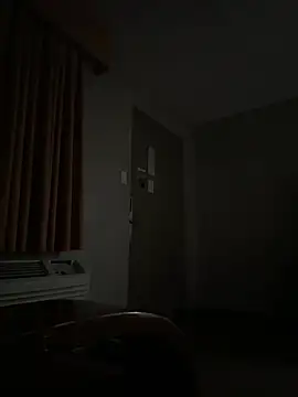 Stressreliever82's Live XXX Chat